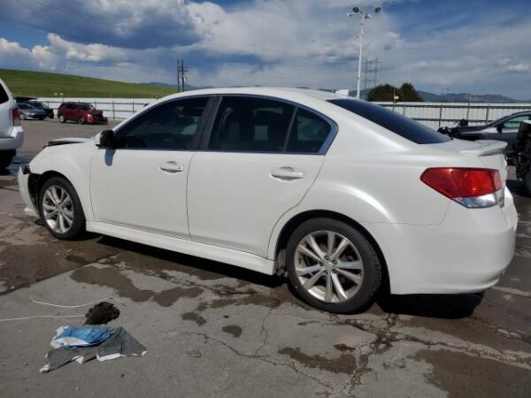 2013 SUBARU LEGACY 3.6R LIMITED - Image 2