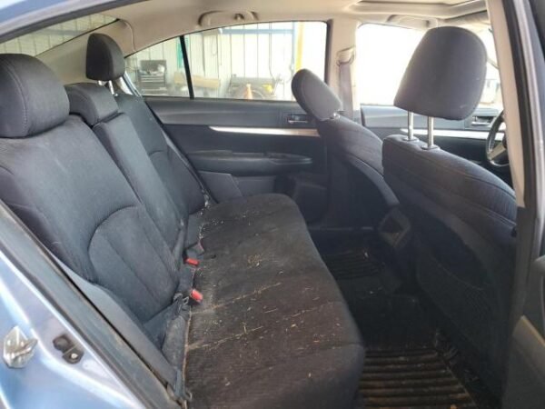 2010 SUBARU LEGACY 2.5I PREMIUM - Image 10