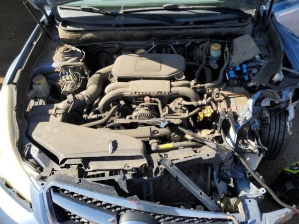 2010 SUBARU LEGACY 2.5I PREMIUM - Image 11