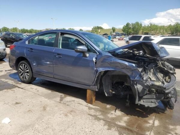 2018 SUBARU LEGACY 2.5I PREMIUM - Image 4