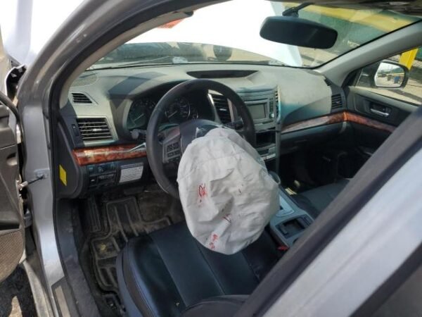 2012 SUBARU OUTBACK 2.5I LIMITED - Image 8