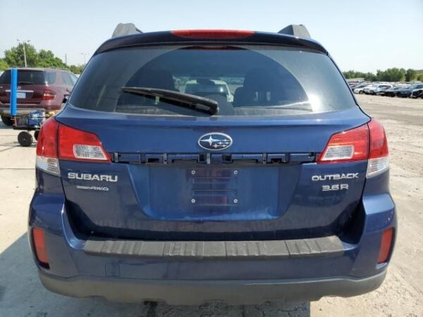 2010 SUBARU OUTBACK 3.6R PREMIUM - Image 7