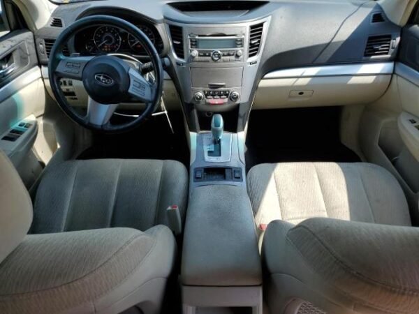 2010 SUBARU OUTBACK 3.6R PREMIUM - Image 9
