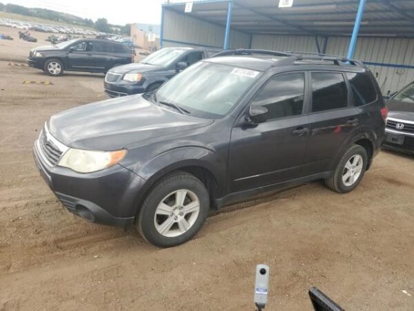 2010 SUBARU FORESTER XS