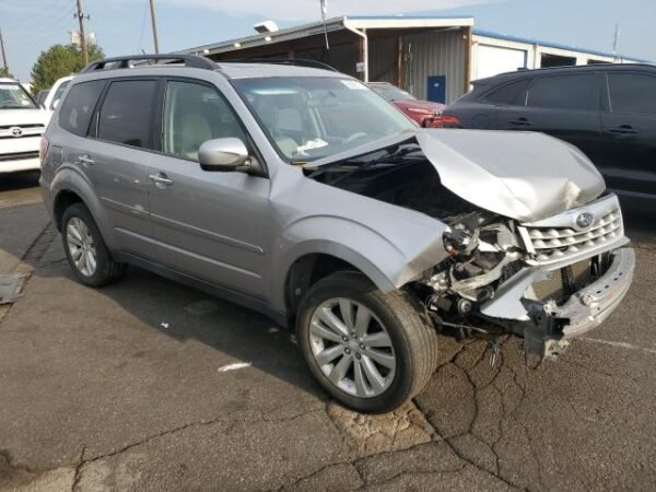 2011 SUBARU FORESTER 2.5X PREMIUM - Image 4
