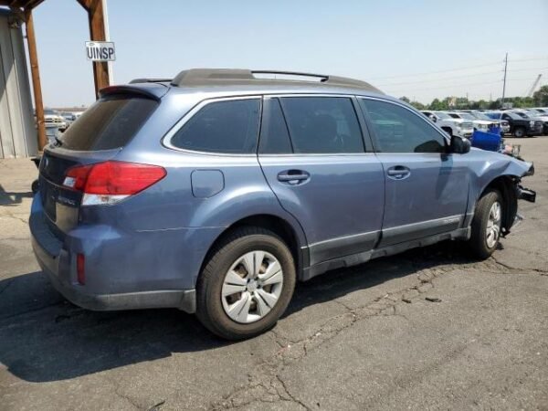 2013 SUBARU OUTBACK 2.5I - Image 3