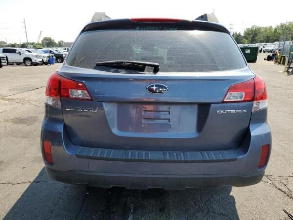 2013 SUBARU OUTBACK 2.5I - Image 6