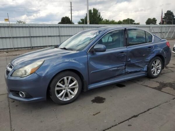 2013 SUBARU LEGACY 2.5I LIMITED