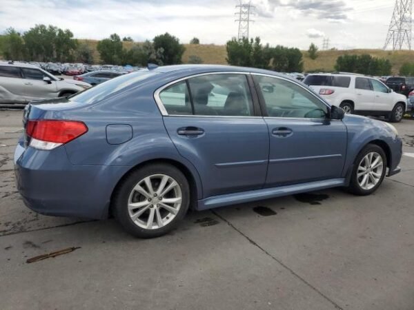 2013 SUBARU LEGACY 2.5I LIMITED - Image 3
