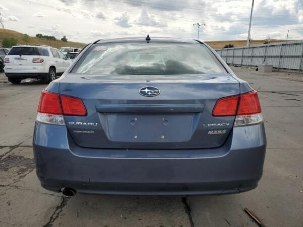 2013 SUBARU LEGACY 2.5I LIMITED - Image 6