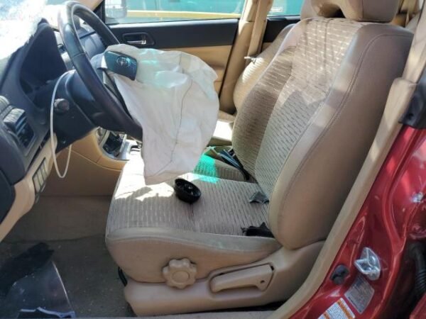 2004 SUBARU FORESTER 2.5XS - Image 7