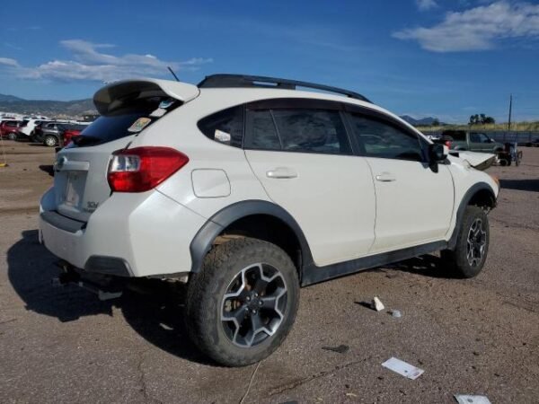 2015 SUBARU XV CROSSTREK 2.0 PREMIUM - Image 3