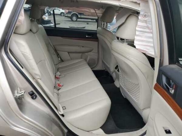 2014 SUBARU OUTBACK 3.6R LIMITED - Image 11