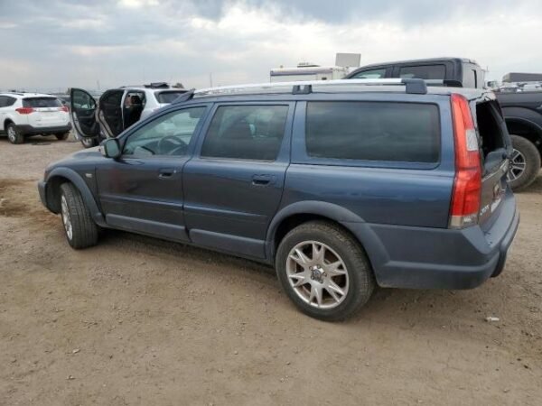 2007 VOLVO XC70 - Image 2