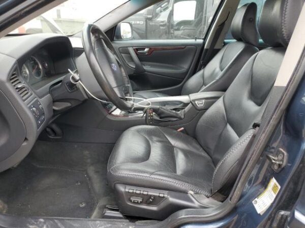 2007 VOLVO XC70 - Image 7