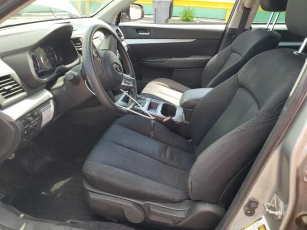 2011 SUBARU LEGACY 2.5I - Image 7