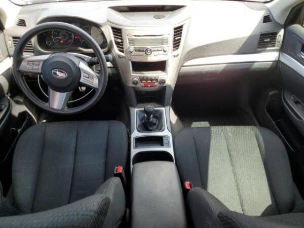 2011 SUBARU LEGACY 2.5I - Image 8