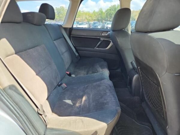 2008 SUBARU OUTBACK 2.5I - Image 11