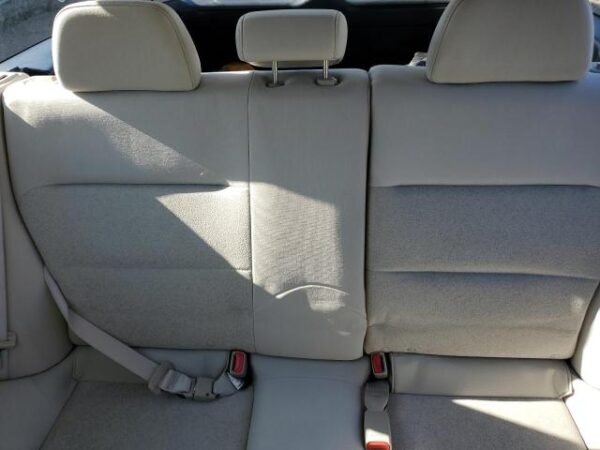 2008 SUBARU OUTBACK - Image 10