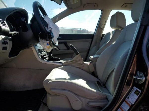 2008 SUBARU OUTBACK - Image 7