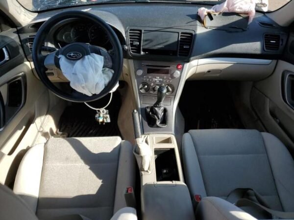 2008 SUBARU OUTBACK - Image 8