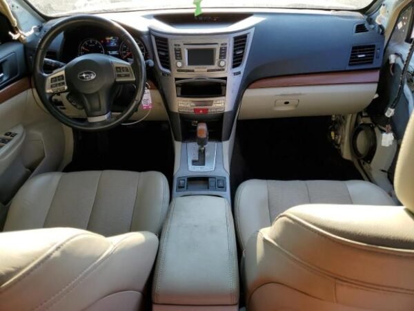 2014 SUBARU OUTBACK 2.5I LIMITED - Image 9