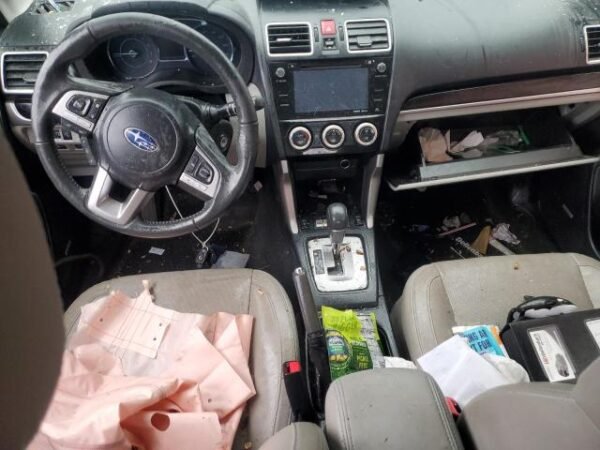 2017 SUBARU FORESTER 2.5I LIMITED - Image 8