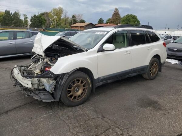 2013 SUBARU OUTBACK 2.5I LIMITED