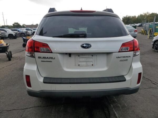 2013 SUBARU OUTBACK 2.5I LIMITED - Image 6