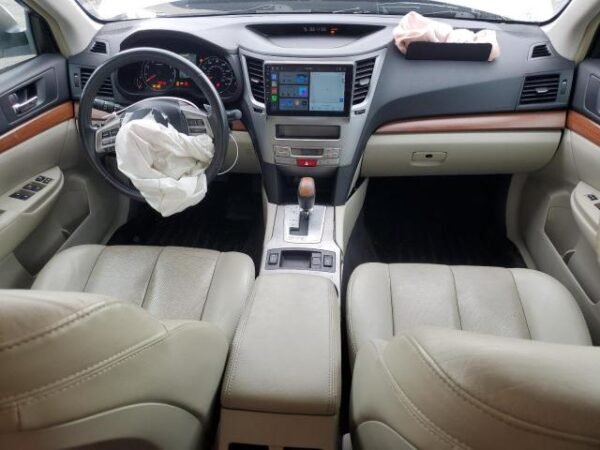 2013 SUBARU OUTBACK 2.5I LIMITED - Image 8