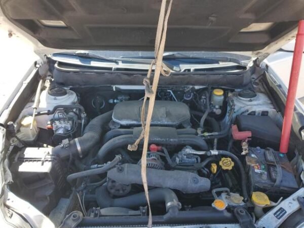 2010 SUBARU OUTBACK 2.5I LIMITED - Image 12
