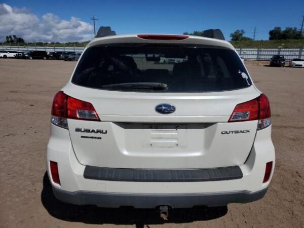 2010 SUBARU OUTBACK 2.5I LIMITED - Image 6