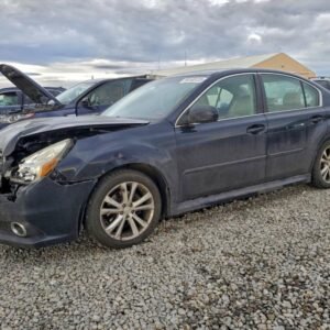 2013 SUBARU LEGACY 2.5I LIMITED