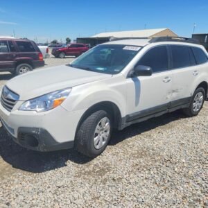 2013 SUBARU OUTBACK 2.5I